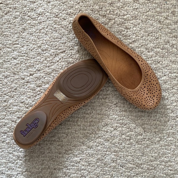 Indigo by Clarks Camel Leather Ballet Flats Cam - Picture 3 of 6